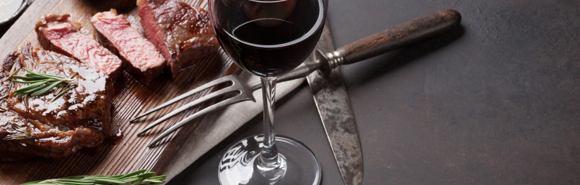 Shallot and red wine steak sauce